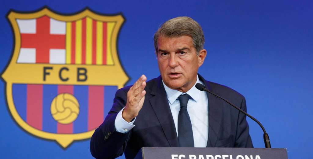 La drástica medida de Laporta: podría explotar el plantel del FC Barcelona