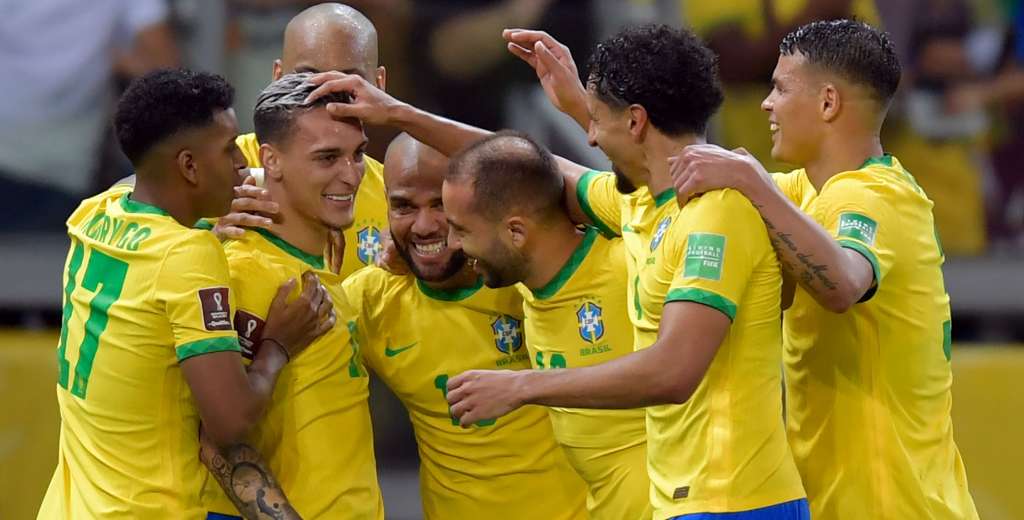 Histórico: Manchester United paga 100 millones por este brasileño
